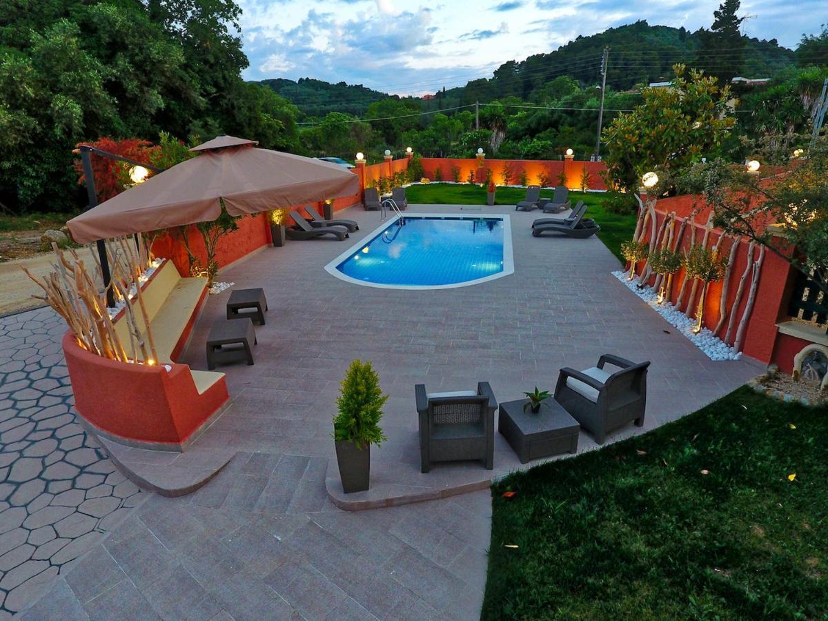 Villa Alex Sinarades Экстерьер фото