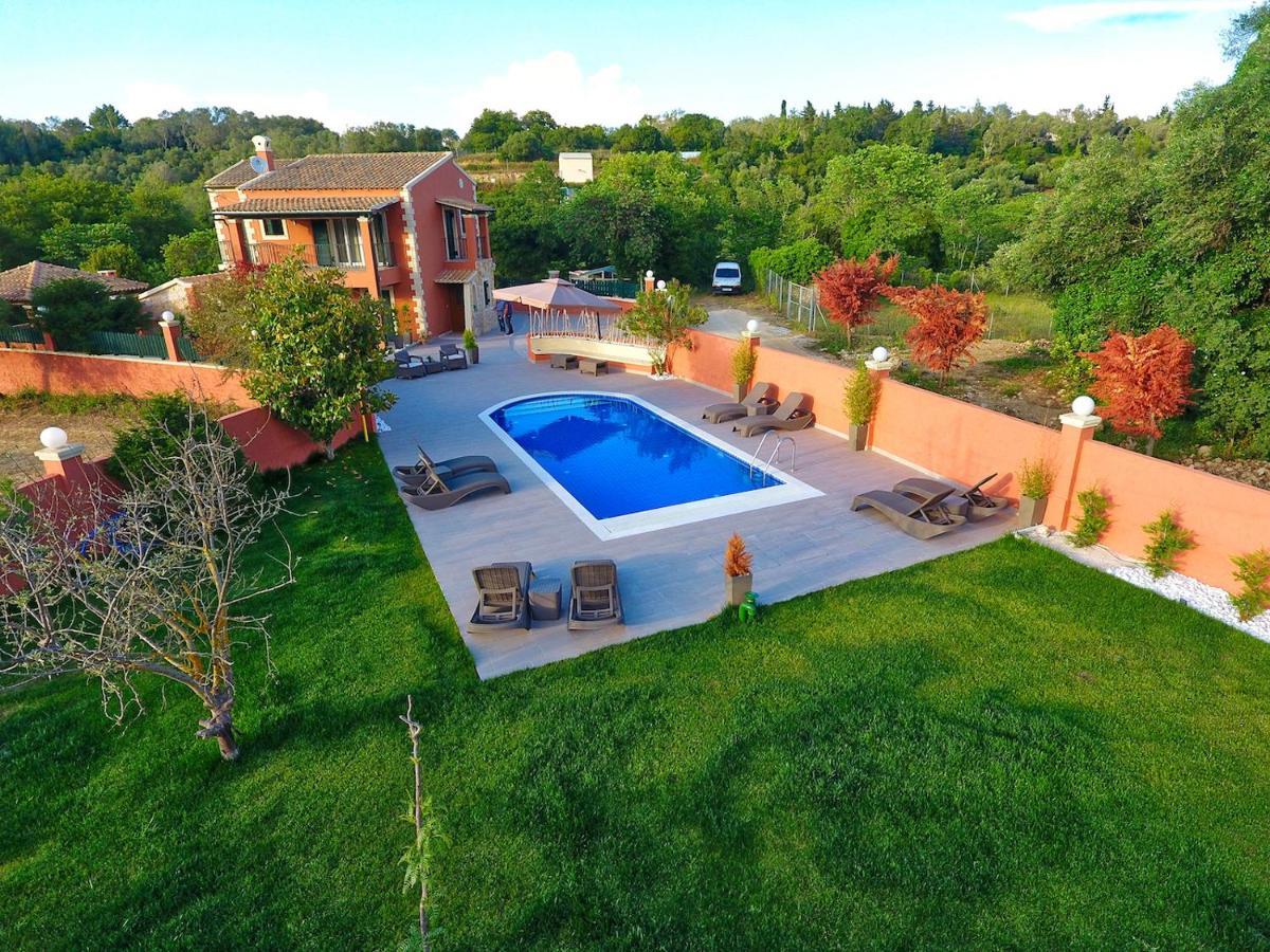 Villa Alex Sinarades Экстерьер фото
