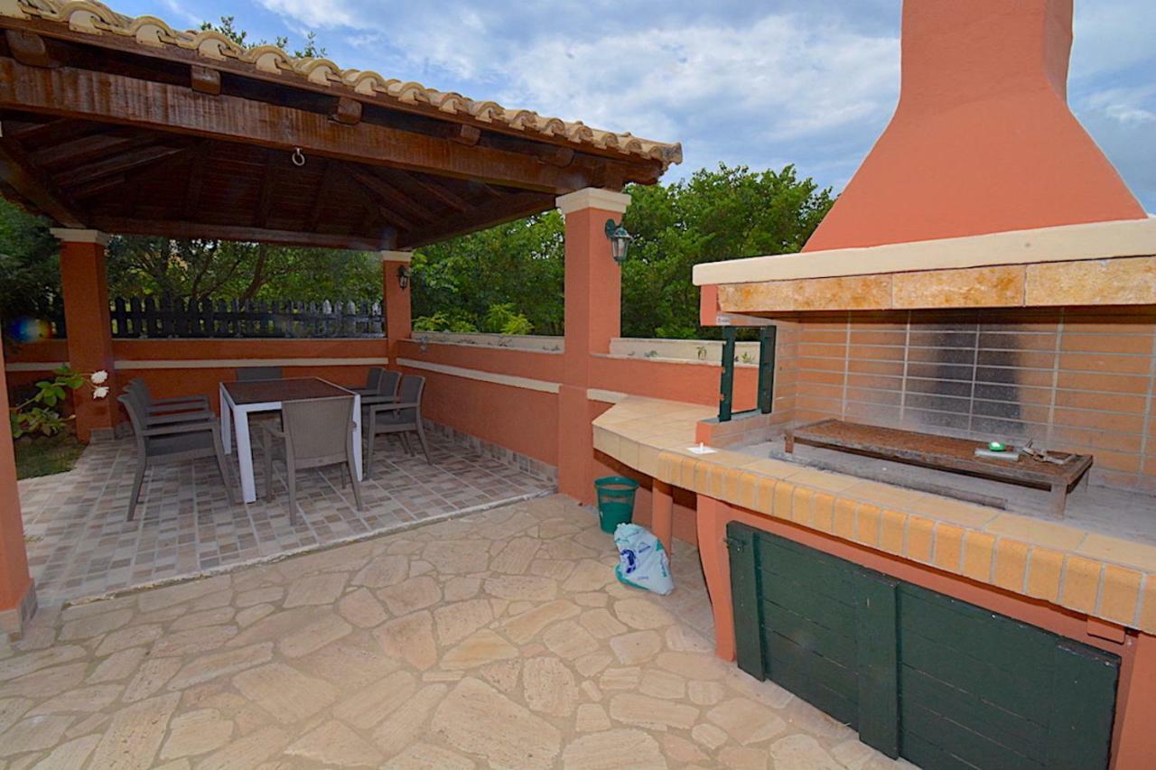 Villa Alex Sinarades Экстерьер фото