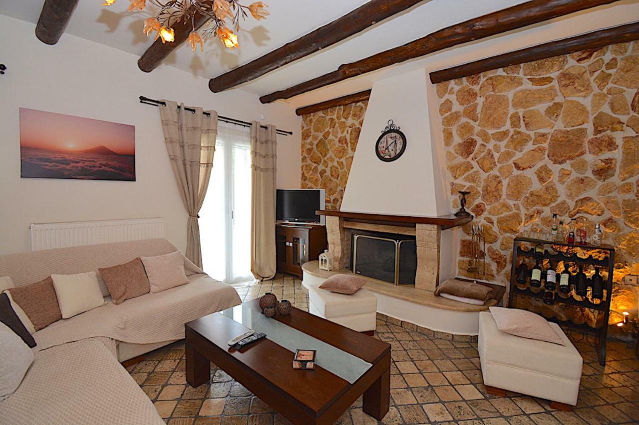 Villa Alex Sinarades Экстерьер фото