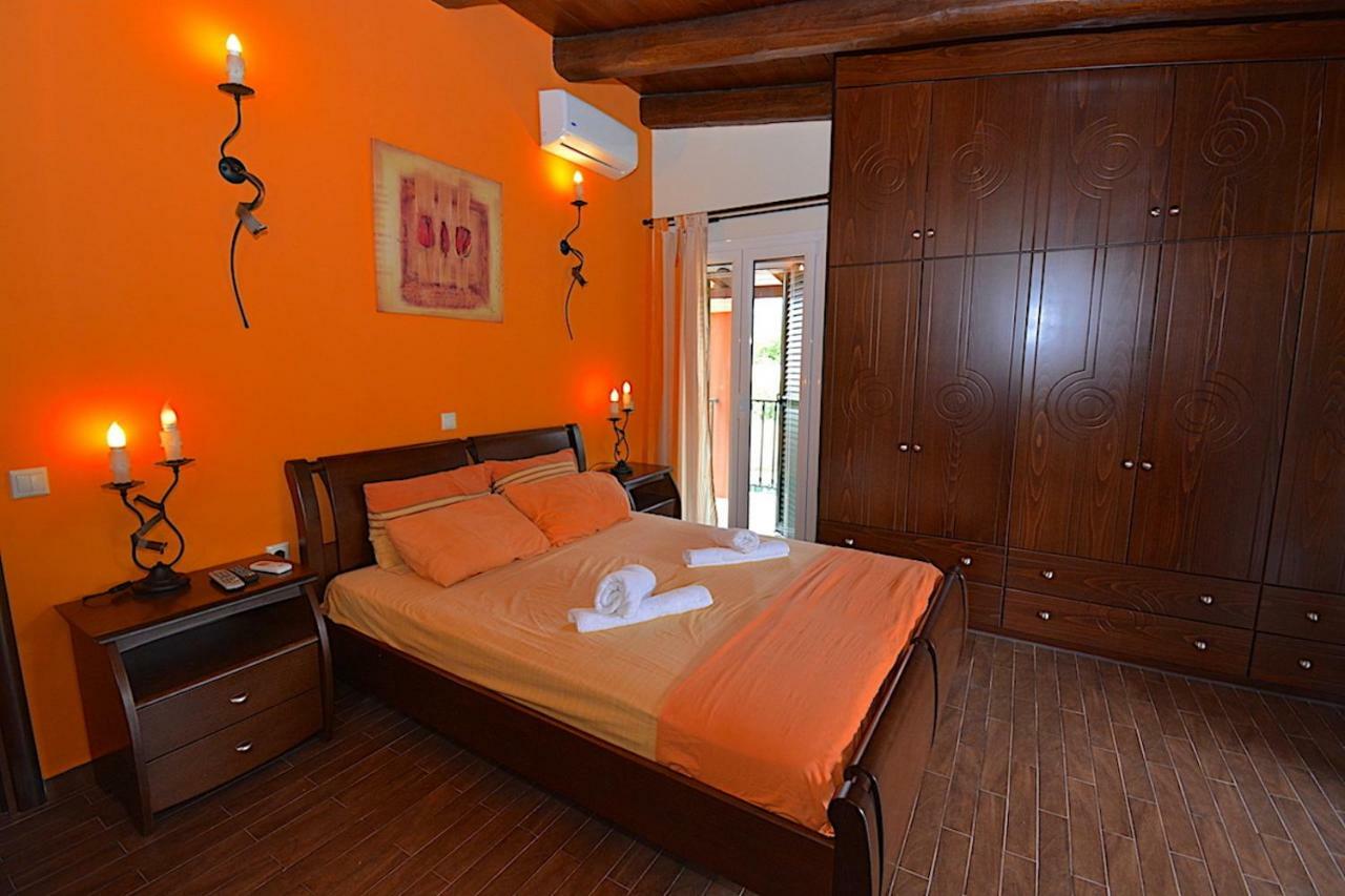 Villa Alex Sinarades Экстерьер фото